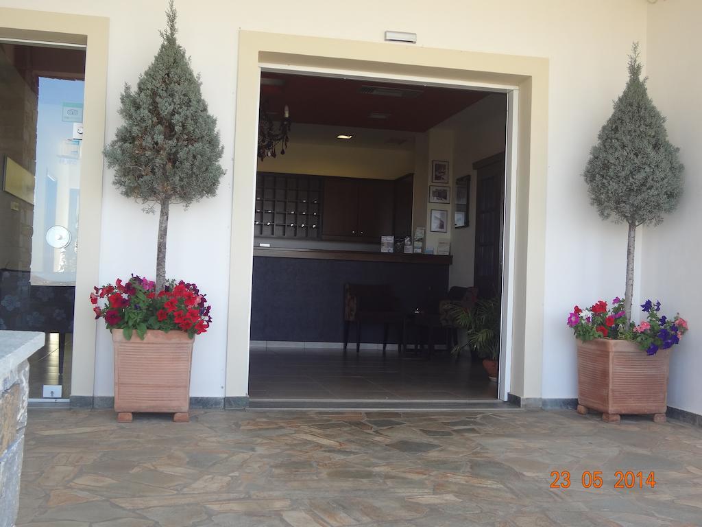 Aegea Hotel Karystos  Esterno foto